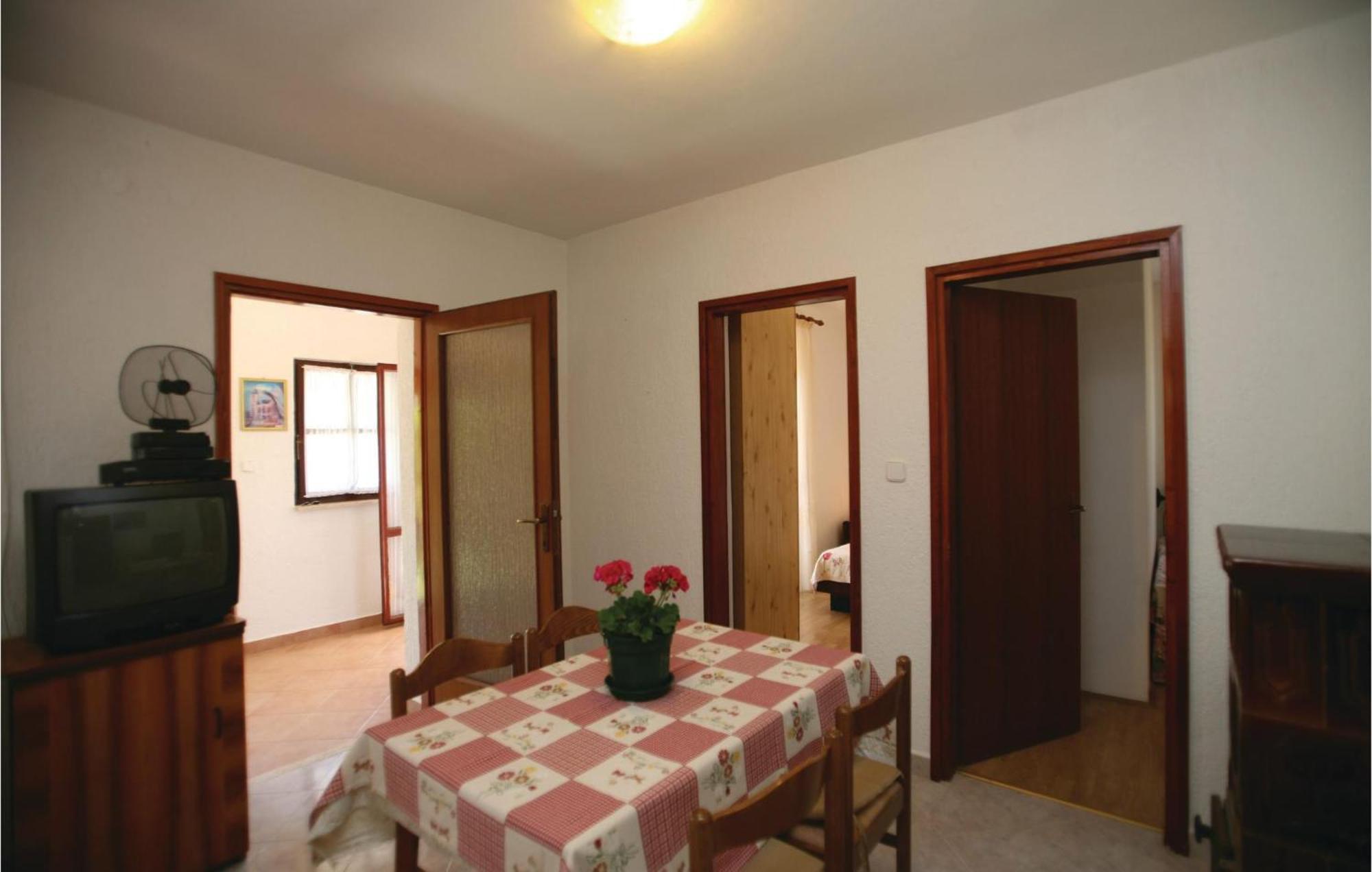 Awesome Apartment In Labin With Wifi Raša Exterior foto